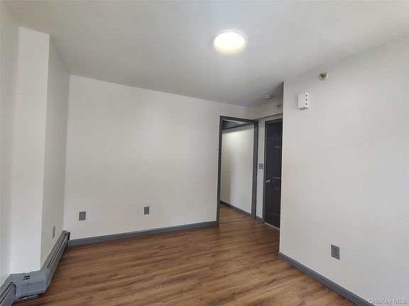 5th image of 219 Mill St APT 1