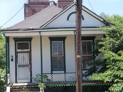 806 Grove St, Vicksburg, MS, 39183