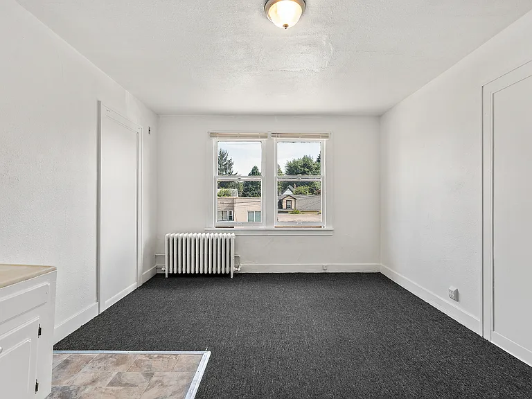 423 2nd St NE Puyallup, WA 98372 — Photo 2