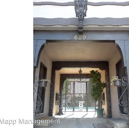 2nd image of 620 N Sweetzer Ave APT 7