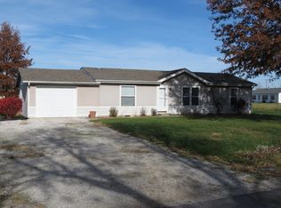 804 E Cleveland St, Monroe City, MO 63456