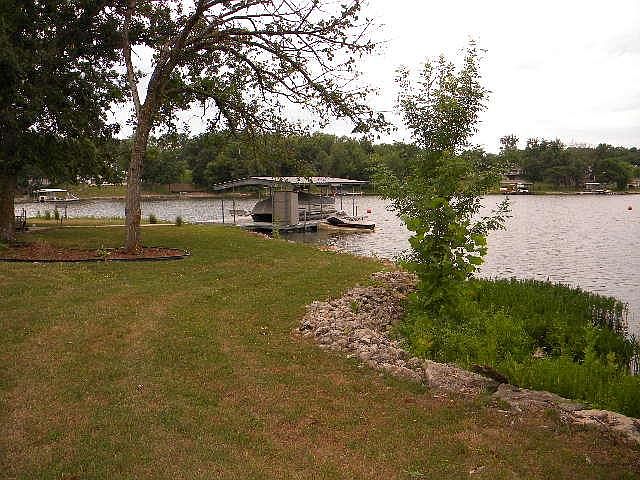 2nd image of LOT Haven Point