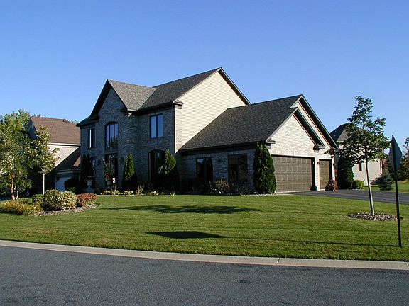 Turned garage - Front
