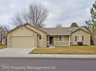 708 W Aikens Ct, Eagle, ID 83616