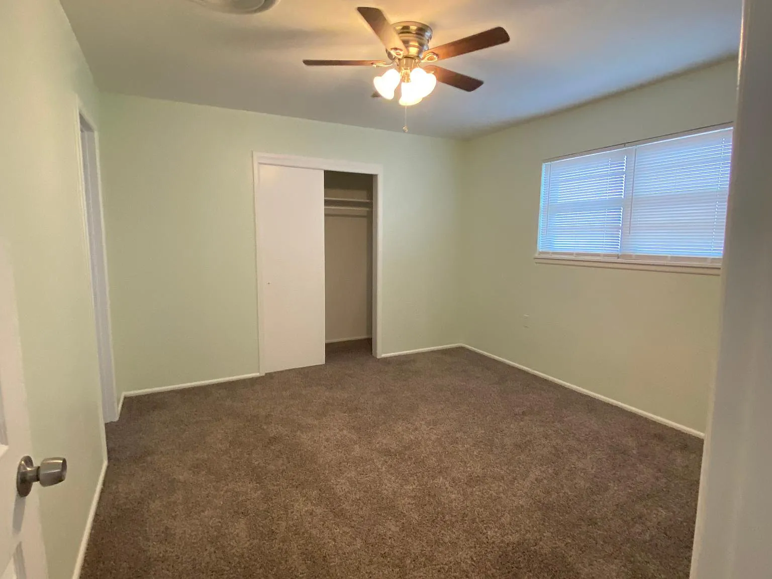3 bed, 1312 sqft, $1,800 — Photo 4