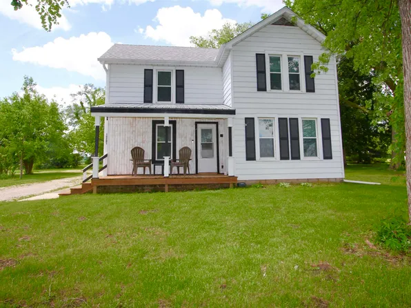 14701 N Old Galena Rd, Chillicothe, IL 61523