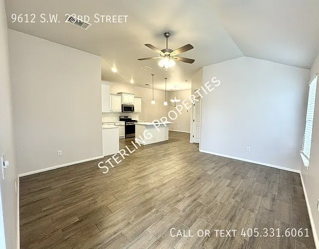 9612 SW 23rd St — Photo 32
