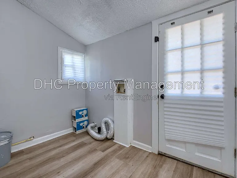 3120 Pierpont Ave — Photo 19