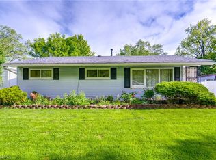 1793 Wakefield Dr, Akron, OH 44320