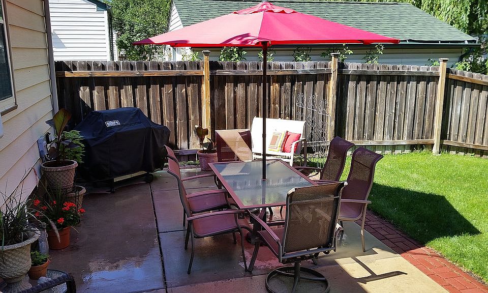 2nd image of 3351 Zinran Ave S