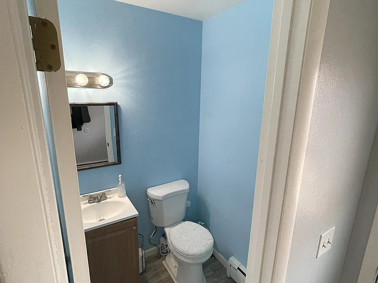 54 Colfax Ave — Photo 32