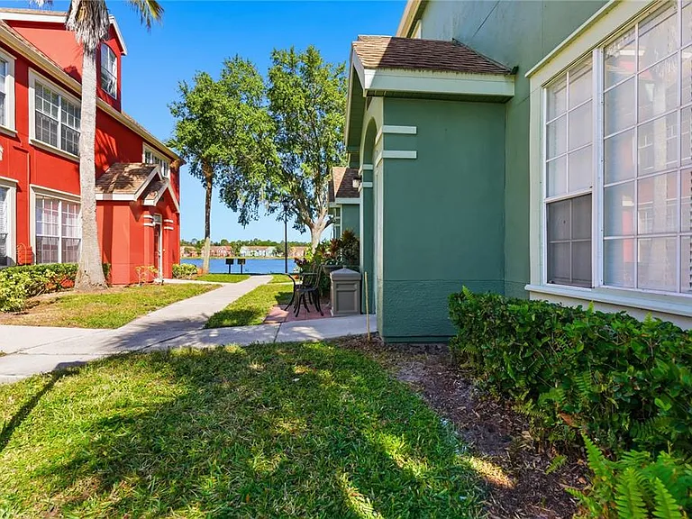9646 Lake Chase Island Way #9646 — Photo 2