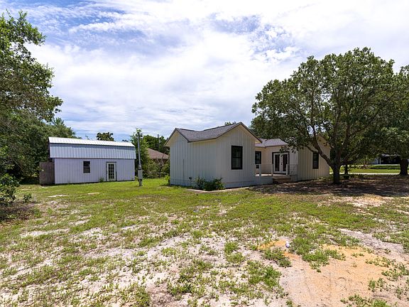 3rd image of 1764 New Hope Rd