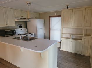 225 Debutante Rd #C, Carencro, LA 70520