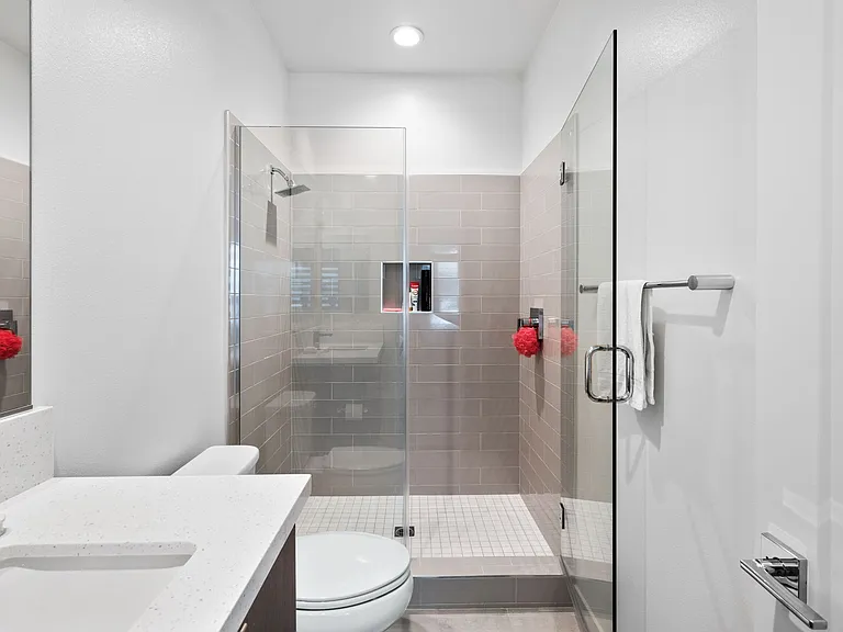 3618 Taylor Dr — Photo 38
