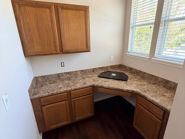6608 Newport Palms Ct — Photo 14