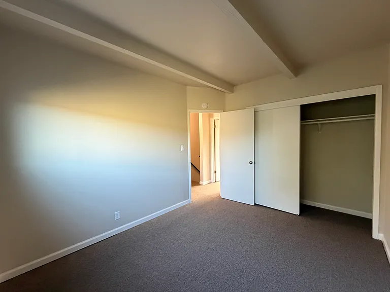 Casa de Luna Townhomes — Photo 14