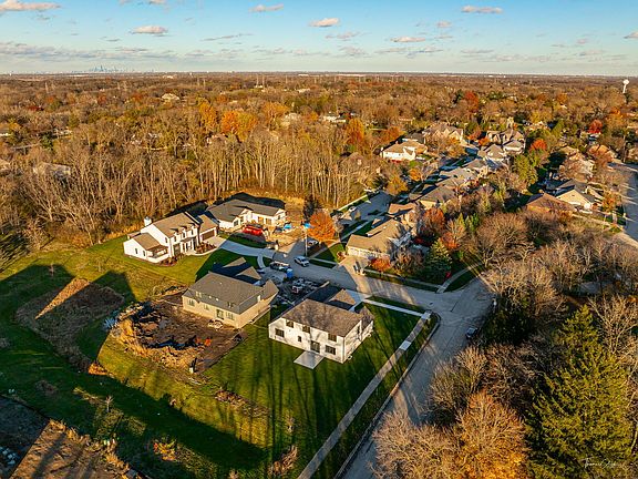 3rd image of 8750 Adria Ct