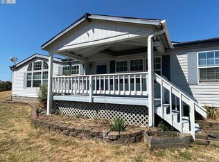 130 Delus Dr, Roseburg, OR 97470