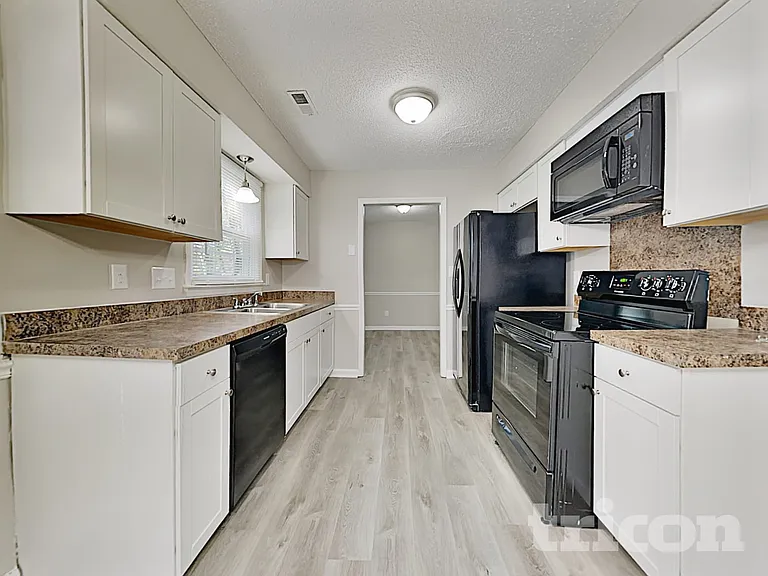 8806 Brass Bell Ct — Photo 6