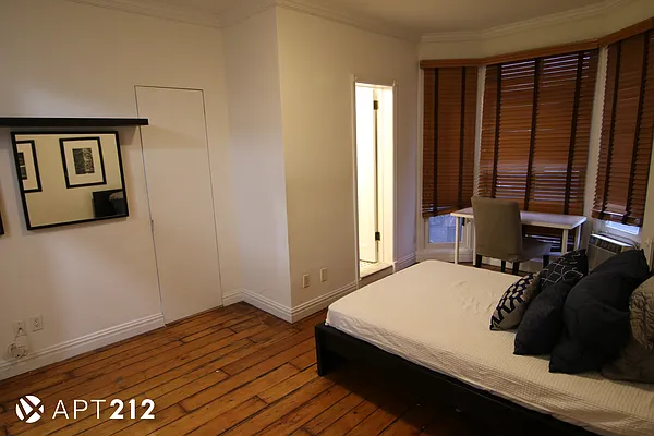 Rented by APT212 INC | media 27