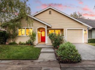 1511 Olympic Dr, Davis, CA 95616