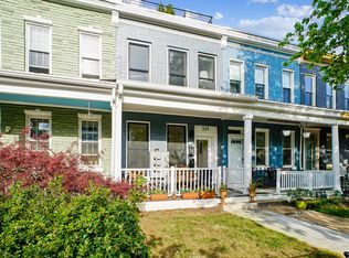 329 16th St SE #1, Washington, DC 20003