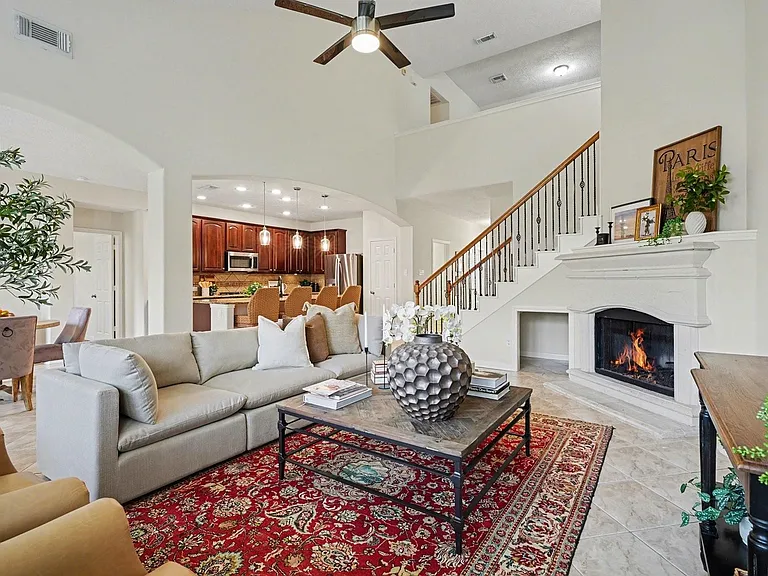 2742 Villa Pisa Ln — Photo 6
