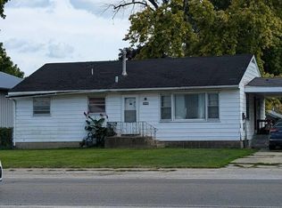 2116 E North Grand Ave, Grandview, IL 62702