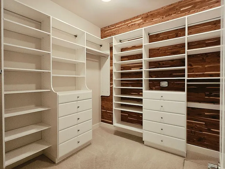 81 Mount Constance Way — Photo 20