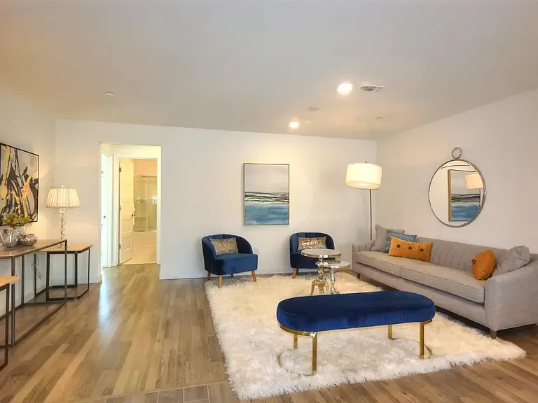 1888 Midnight Cir — Photo 5