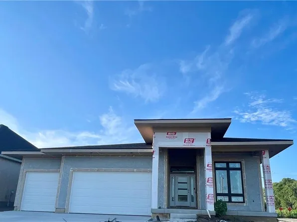 15286 W 161st St, Olathe, KS 66062