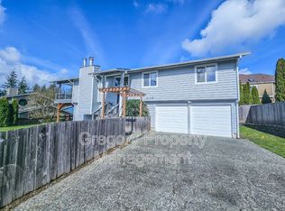 21018 NE 16th St, Sammamish, WA 98074