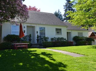 252 N Shore Rd, Lake Oswego, OR 97034