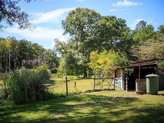 3rd image of 5364 County Road 209 S