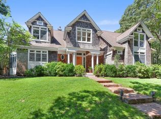 9 Alewive Brook Rd, East Hampton, NY 11937