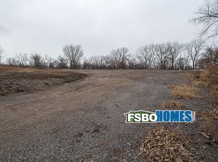 17650 245th Ave, Bettendorf, IA 52722