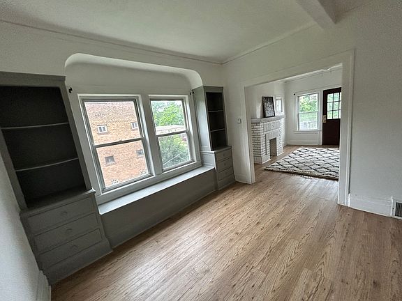 3rd image of 11230 Parklawn Dr #3