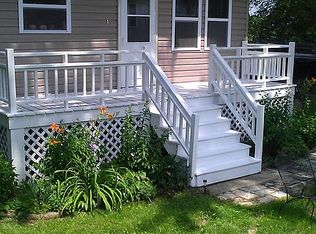 N1667 Orchid Dr, Genoa City, WI 53128