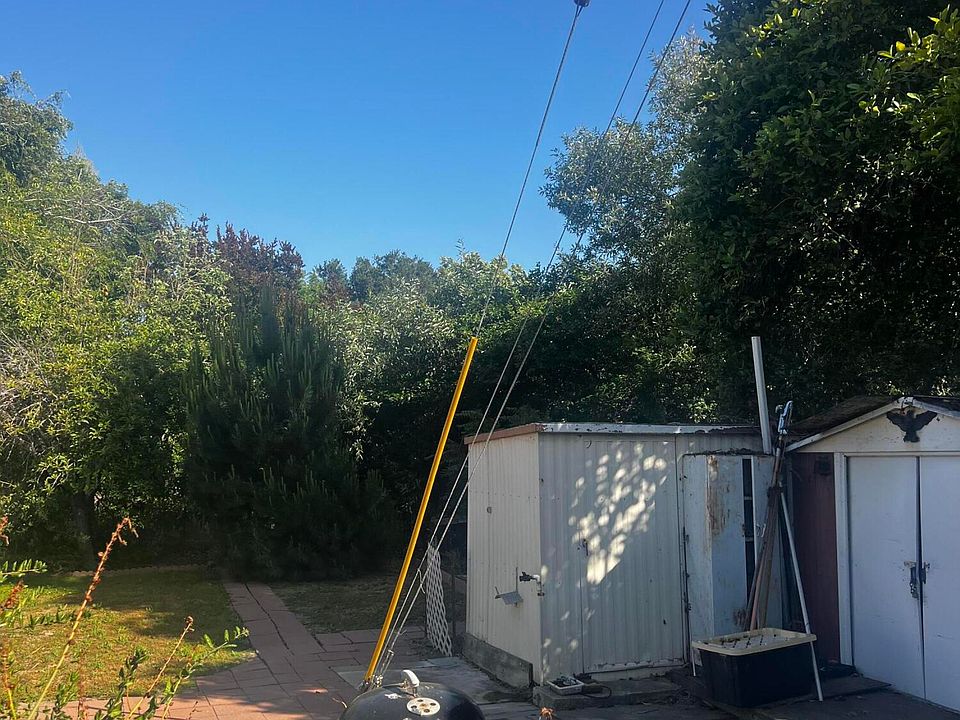2nd image of 80 Zaca St Space 6