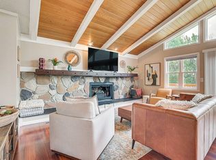 3223 Townhouse Trl, Boyne Falls, MI 49713