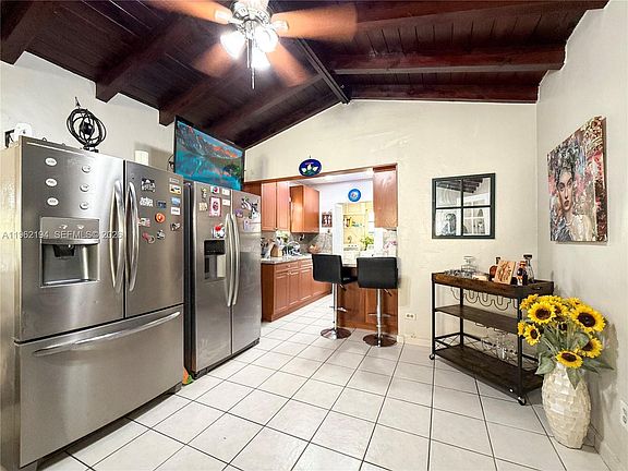 5th image of 8891 SW 28th St