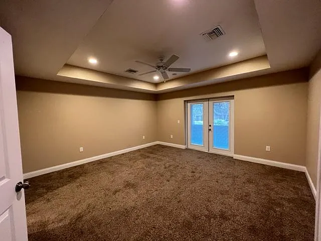 7013 Odoniel Loop W — Photo 9