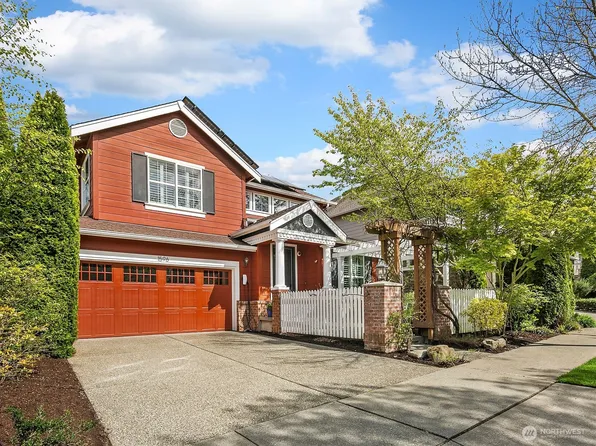 1596 24th Avenue NE, Issaquah, WA 98029