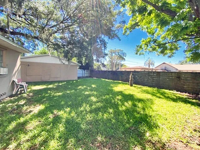1008 Meadows Ave #C — Photo 4