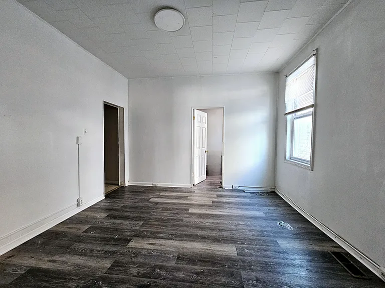 6319 Belair Rd #B — Photo 6