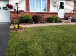 945 E And West Rd, West Seneca, NY 14224