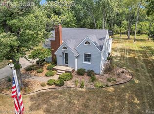 19524 Fry Rd, Northville, MI 48167