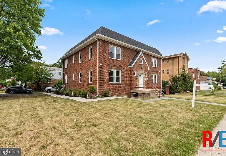 4100 Queensbury Rd #1 — Photo 3