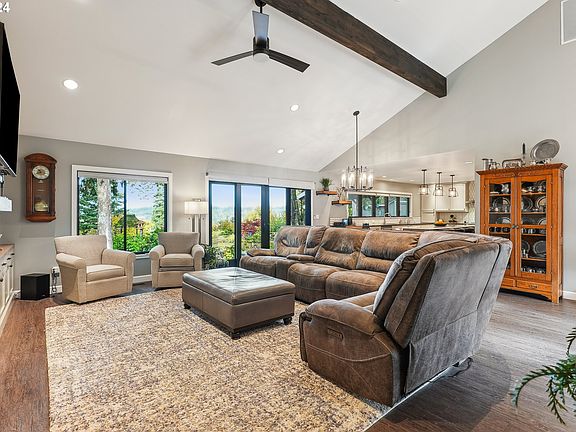 5th image of 18717 Madrona Dr